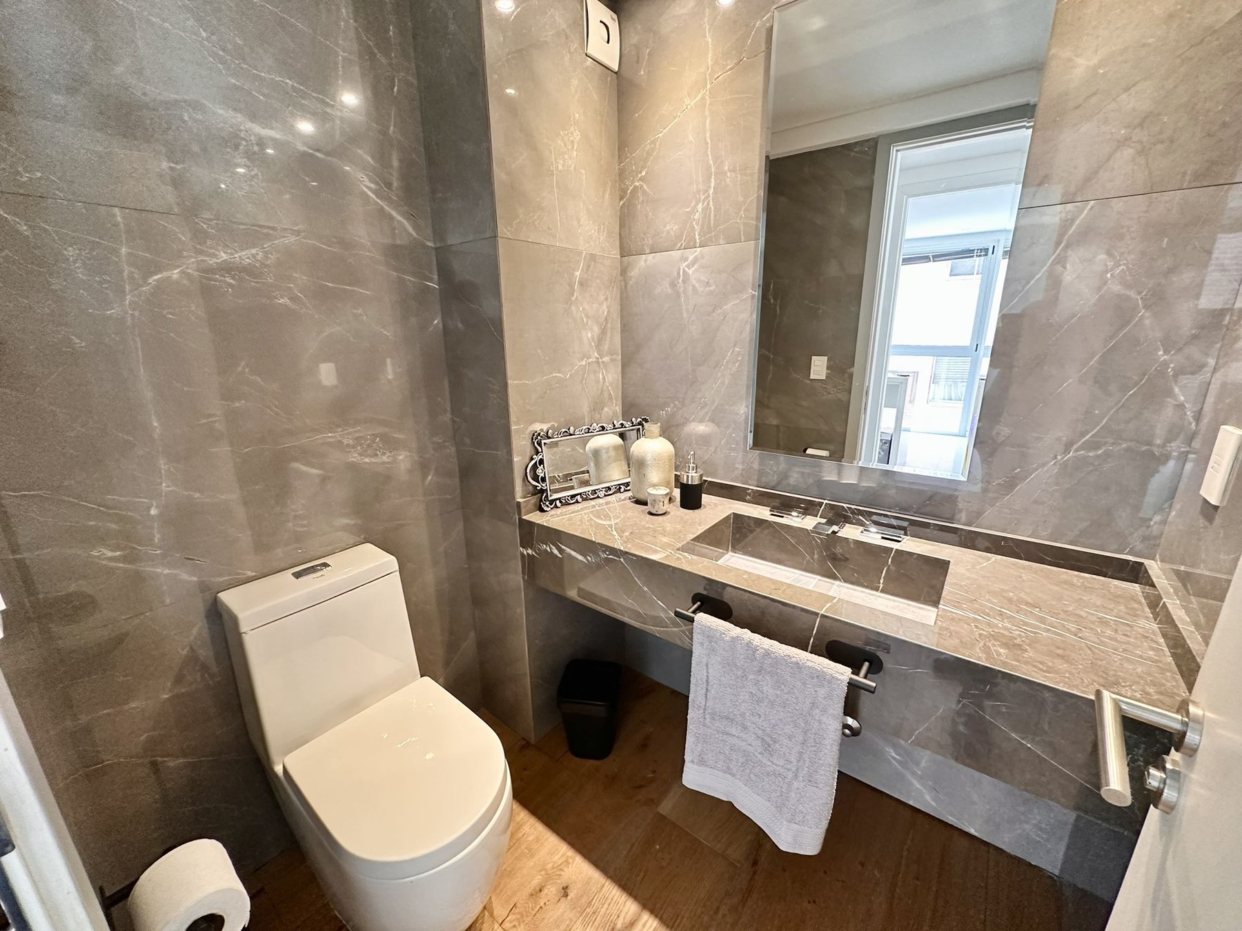 gal 03 detalle amenities